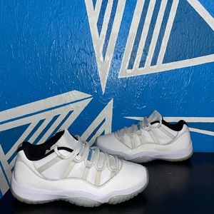 Jordan 11 Retro Low Legend Blue